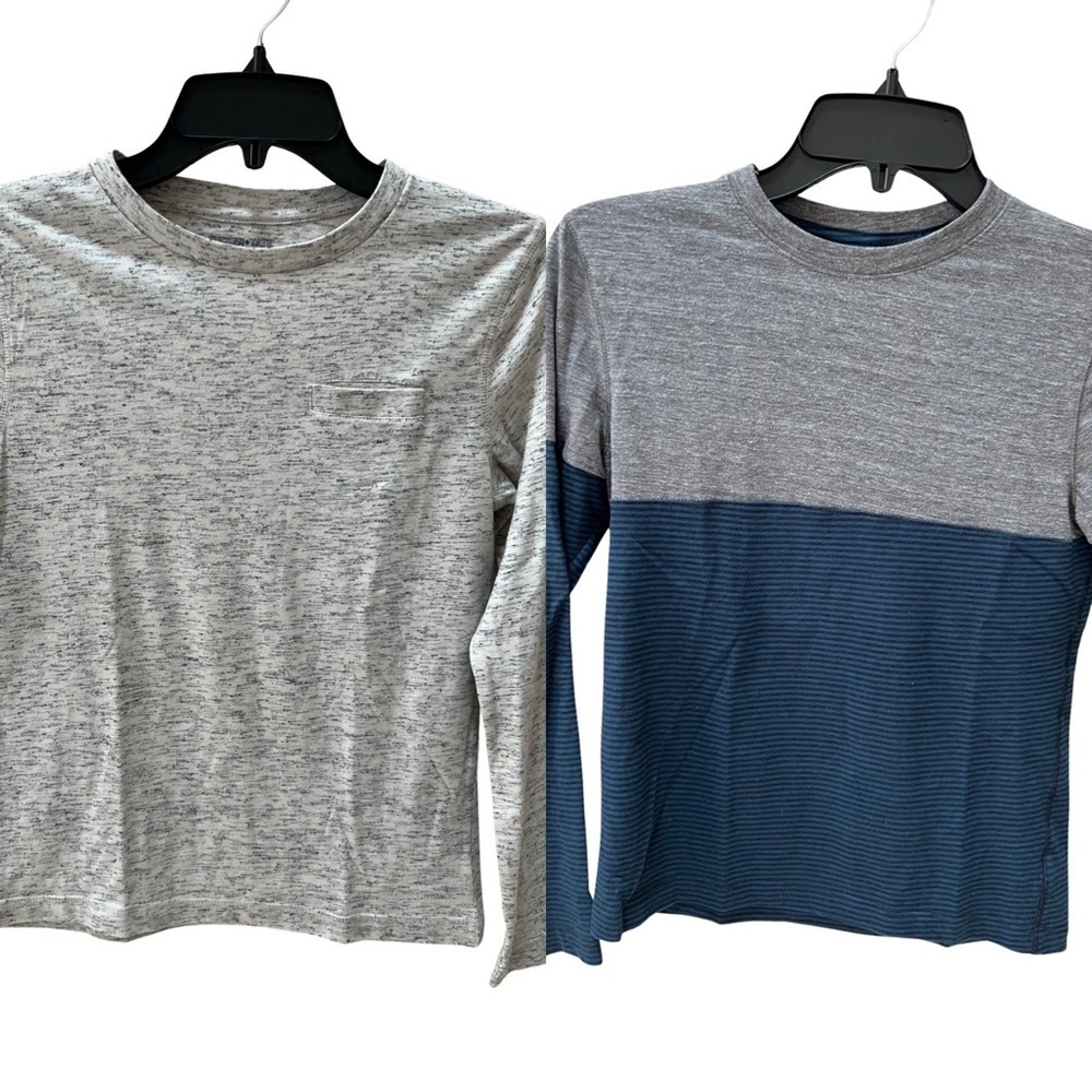 2 Tucker & Tate long sleeved tshirts Heather cream & Gray/teal striped size M